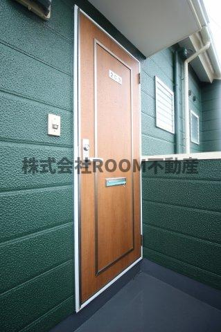 グリーン若葉の玄関|ゆったりとした玄関です