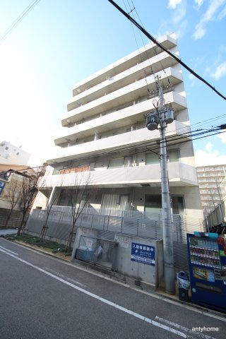 ベルニーニ南森町　仲介手数料無料の外観