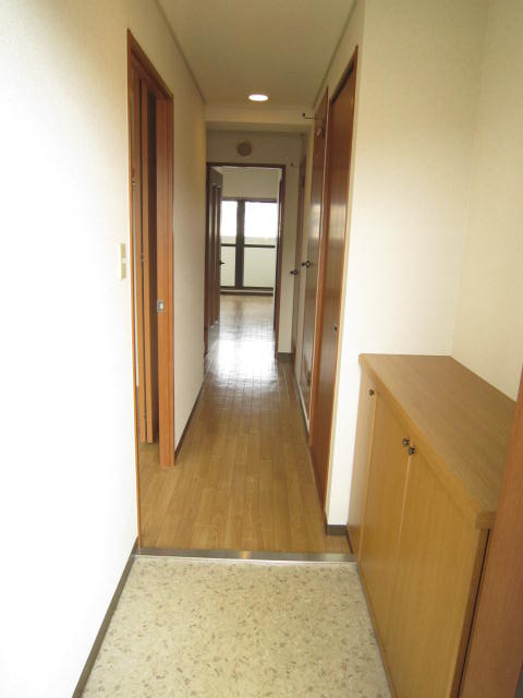 コンフォート長岡京の玄関