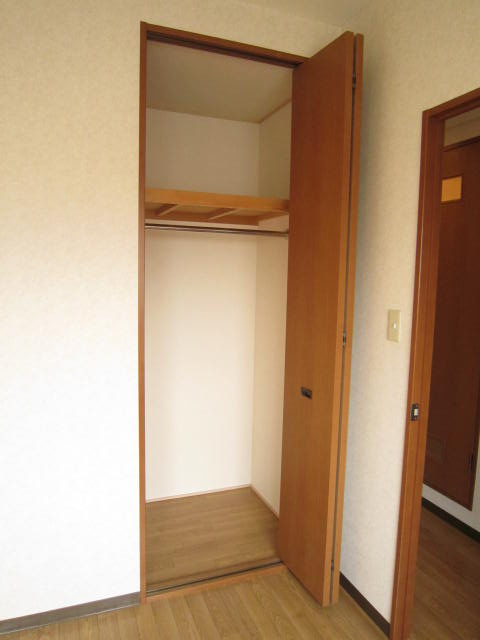 コンフォート長岡京の収納|洋室収納