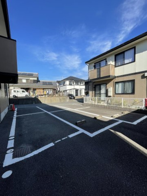 【その他】 | ファミール山岡　B棟 | 敷地内ゴミ置き場あり