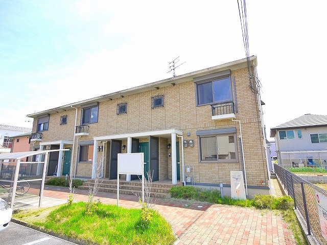 サンモール富堂Ⅲの外観|外はこのようになっています