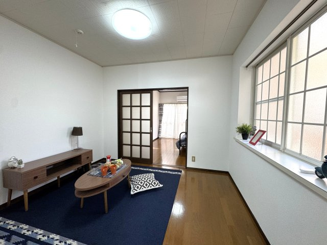 チェリーハウスの居間・リビング