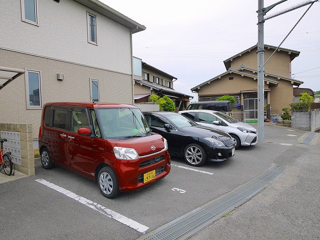 シャーメゾン　みやびの駐車場|駐車場です