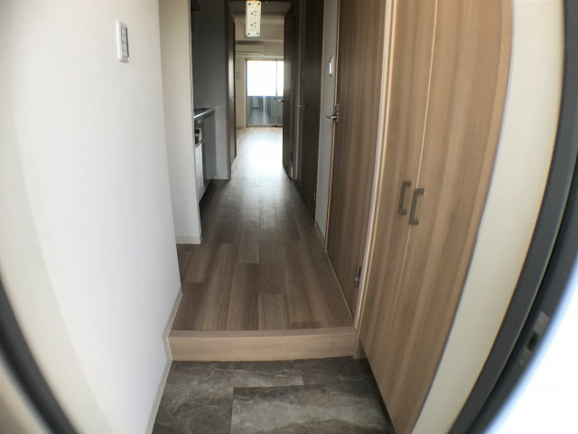 コントレイルりんくう常滑の玄関