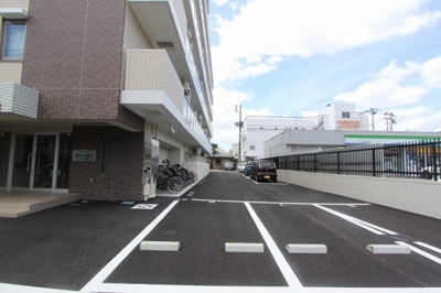 【その他共用部分】 | グラン・シェーヌ八幡 | 駐車場、駐輪場