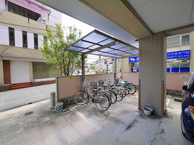 サンシャイン西大寺のその他共用部分|自転車置き場