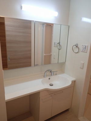 【洗面所】 | アルヴィスコート