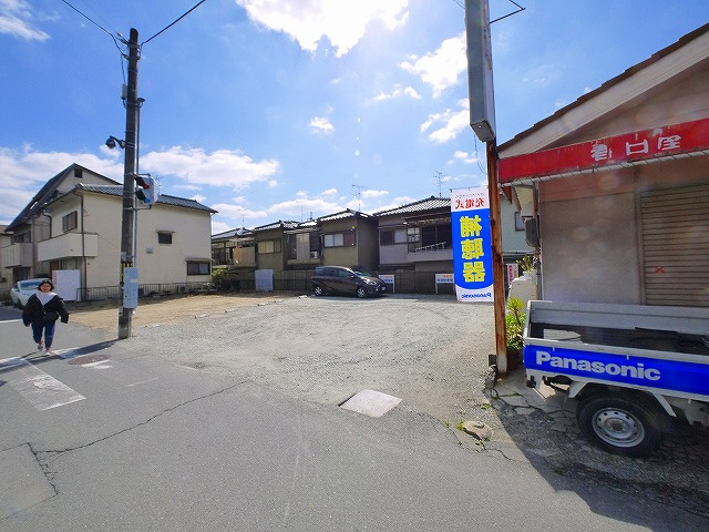 六条西３丁目駐車場の外観