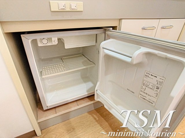 グラスヒルズのキッチン|備え付けの冷蔵庫