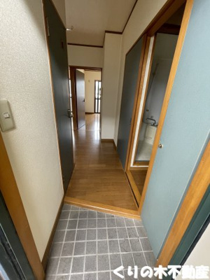 【玄関】 | グランディール小泉 | シンプルで使いやすい玄関です