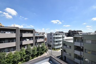 【展望】 | 物件のお問い合わせは、 ０１２０－７００－９６８までお気軽にどうぞ！
バルコニーからの眺望