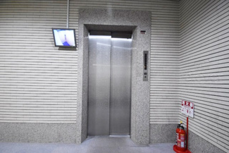 【その他共用部分】 | エレベーター　防犯モニター付き