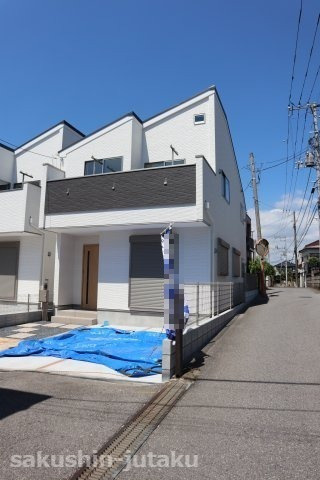 花咲１丁目　新築戸建の外観|花咲１丁目　新築戸建　全２棟最終１棟　南東４ｍ公道×南西４道路面　角地　令和３年７月堂々完成