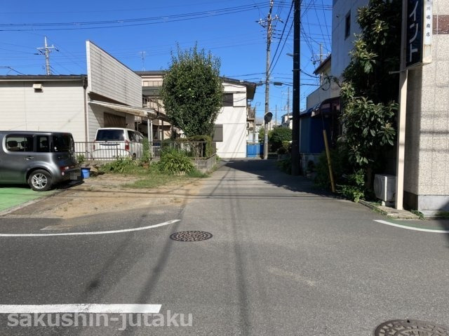東習志野４丁目　新築戸建の前面道路含む現地写真|南側４ｍ公道
