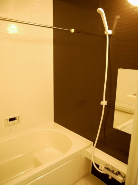 Ｍ’ｓ ARTI（エムズアルティ）の浴室