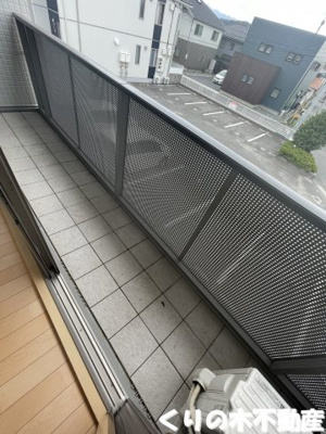 【バルコニー】 | シャーメゾンエンギA棟 | 広々としたバルコニーです