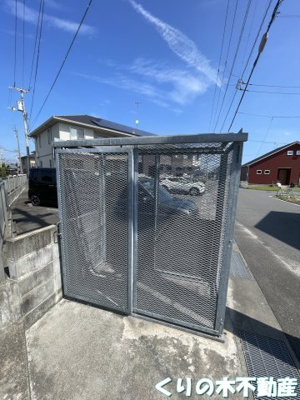 【その他】 | シャーメゾン小泉 B棟 | 専用ごみ置き場