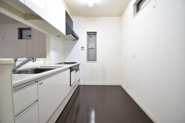 南津守４丁目戸建てのキッチン