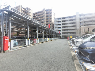 【駐車場】 | 機械式駐車場です。