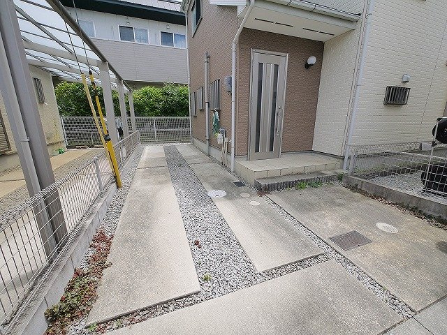 西村一戸建の洋室|スタンダードな洋室です