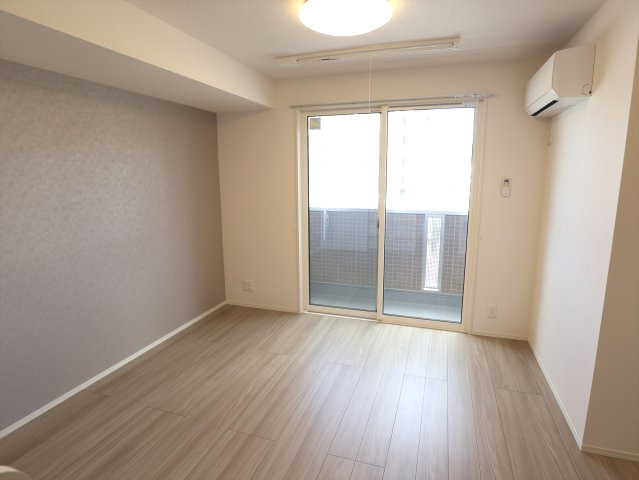 D-room寺家駅前A・B　A棟Aの洋室
