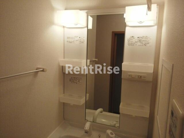 フィオーレ；デーアＡの洗面所