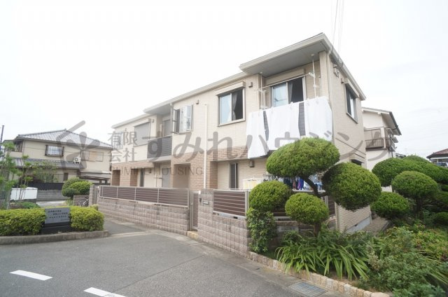 シャーメゾン鴻池の外観