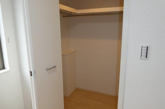 ニューサンライフⅠの収納|ウォークインクローゼット