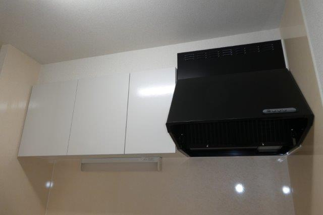 ニューサンライフⅠのキッチン|キッチン上収納