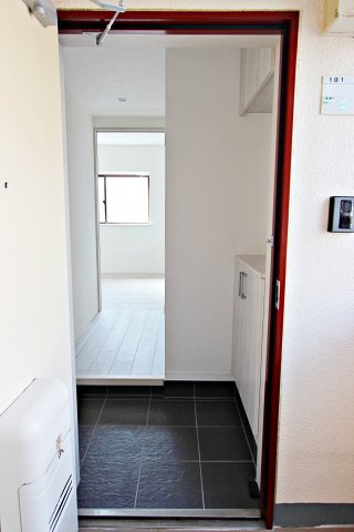パークヒルA棟の玄関|101号室玄関
