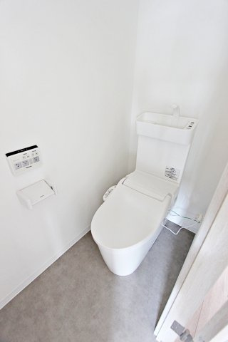 パークヒルA棟のトイレ|温水洗浄便座付きトイレ