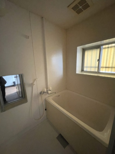 泉コーポの浴室