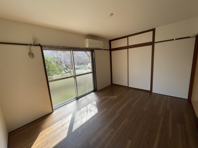 泉コーポの居間・リビング