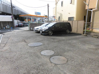 【駐車場】