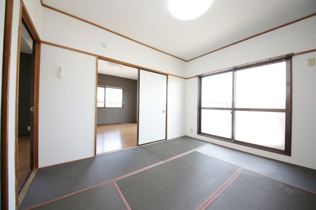 セントラル宮本の和室