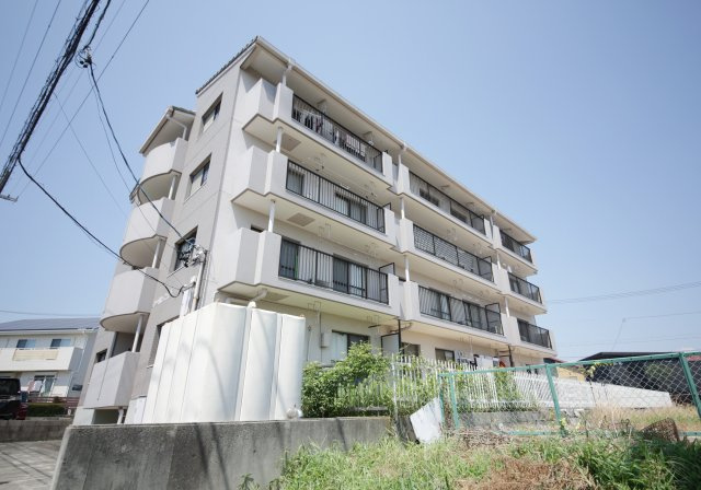 セントラル宮本の外観