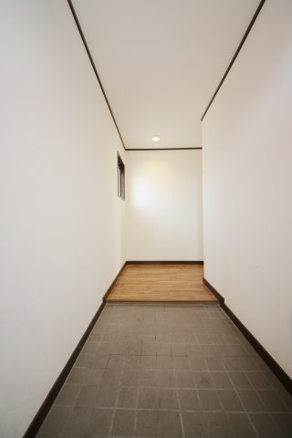 セントラル宮本の玄関