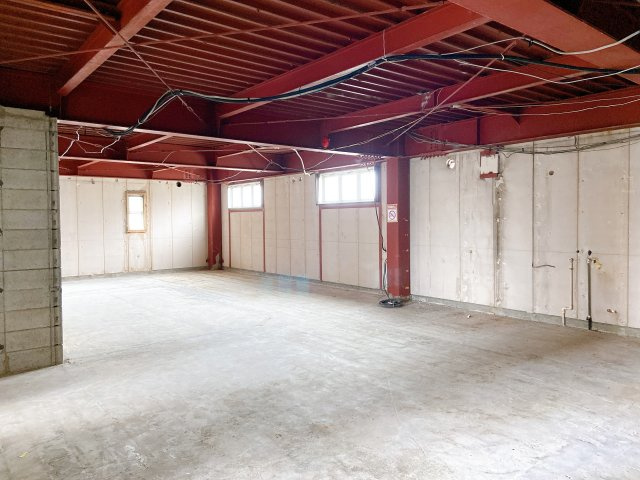 三栄ビルの内装