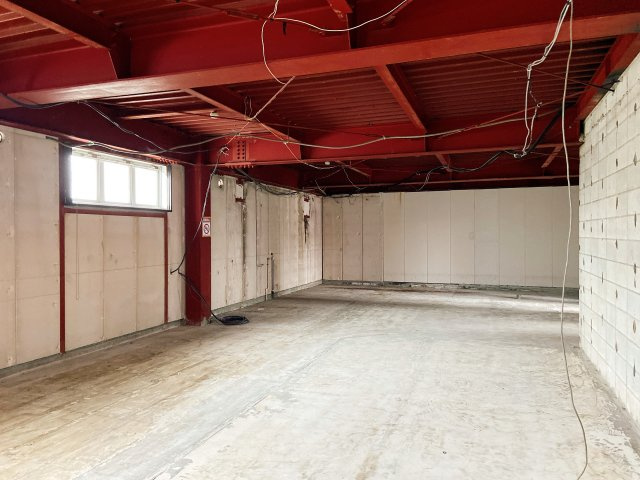 三栄ビルの内装