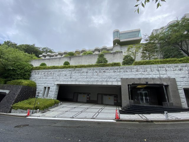 ドメーヌ熱海伊豆山 西館の外観