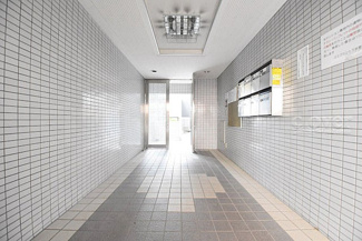 【エントランス】 | エントランスホール