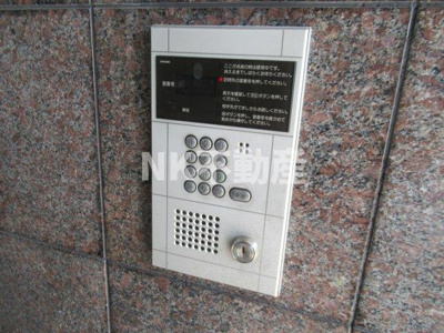 【セキュリティ】 | ファミーユ2002（八戸ノ里賃貸） | オートロックです