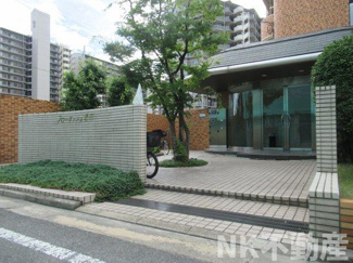 【エントランス】 | 清潔なエントランスです