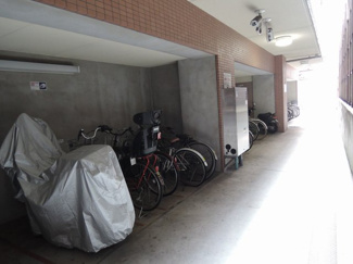 【その他共用部分】 | バイク置場です。