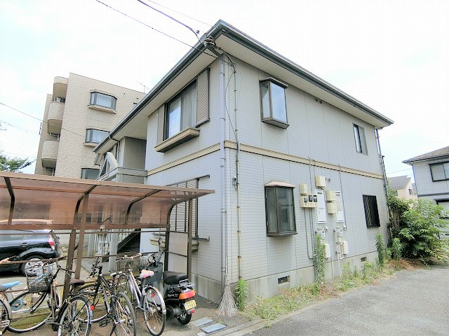 パルファンベールB棟の周辺