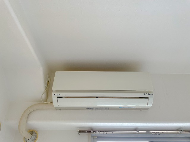 ブライトンコート中万々の設備