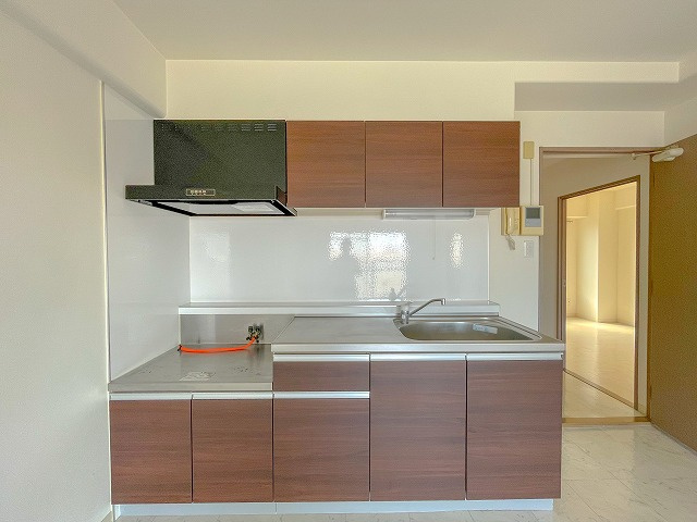 ブライトンコート中万々のキッチン|お料理しやすいキッチンです