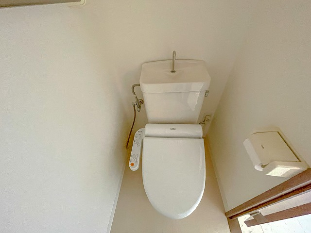 ブライトンコート中万々のトイレ|コンパクトで使いやすいトイレです