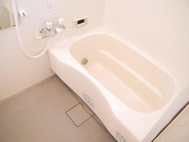 タウン ビビ　Ｄ棟の浴室|お風呂で日々の疲れを落としましょう